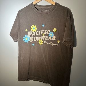 Pacsun Brown, Blue and Yellow Women’s size Medium Flower graphic tee